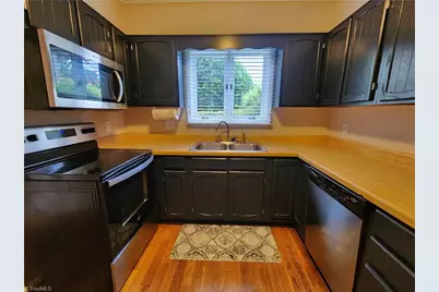 1407 Chestnut Drive #C, High Point, NC 27262 - Photo 2