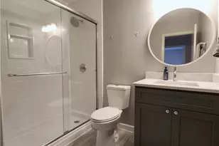 1407 Chestnut Dr, High Point, NC 27262 - Photo 10