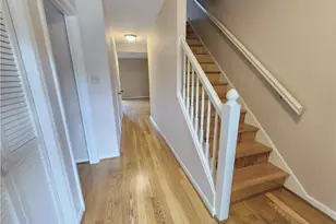 1407 Chestnut Dr, High Point, NC 27262 - Photo 4