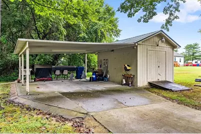 545 Maplewood Circle, Liberty, NC 27298 - Photo 22