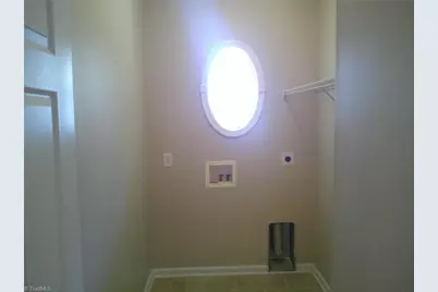 373 Northbridge Drive, High Point, NC 27265 - Photo 8
