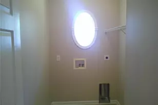 373 Northbridge Dr, High Point, NC 27265 - Photo 8
