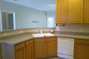 373 Northbridge Dr, High Point, NC 27265 - Photo 6
