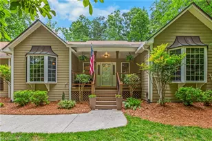1239 Blackberry Ridge Rd, High Point, NC 27265 - Photo 10