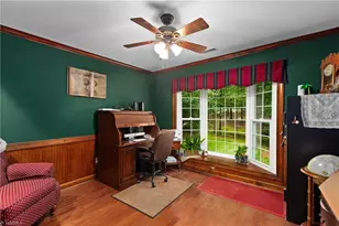 1239 Blackberry Ridge Rd, High Point, NC 27265 - Photo 30
