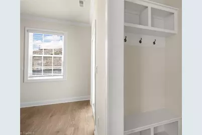 113 Harbor Hill Boulevard, Jamestown, NC 27282 - Photo 8