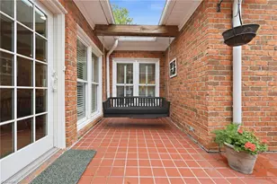 1275 Thornhill Ln, Winston-Salem, NC 27106 - Photo 32