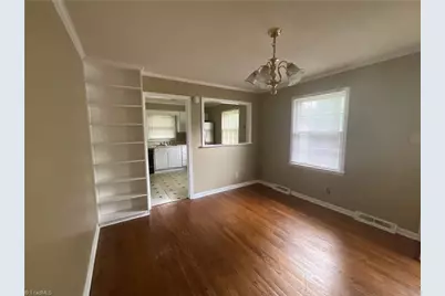 3118 Shallowford Drive, Greensboro, NC 27406 - Photo 6
