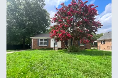 3118 Shallowford Drive, Greensboro, NC 27406 - Photo 2