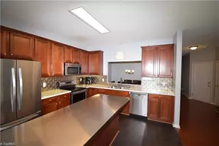 136 Penry Ln, Clemmons, NC 27012 - Photo 4