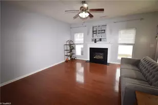 136 Penry Ln, Clemmons, NC 27012 - Photo 2