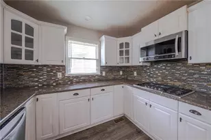 308 Ridgeland Dr, High Point, NC 27262 - Photo 10