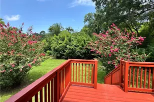 820 Chandler Ave, Burlington, NC 27217 - Photo 1