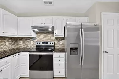 4700 Pine Hollow Lane, Greensboro, NC 27410 - Photo 10
