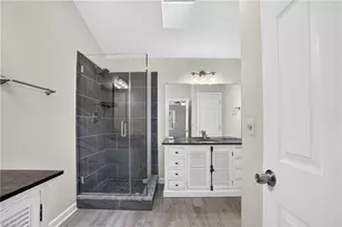 4700 Pine Hollow Ln, Greensboro, NC 27410 - Photo 22