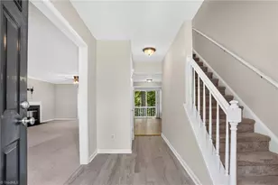 4700 Pine Hollow Ln, Greensboro, NC 27410 - Photo 4