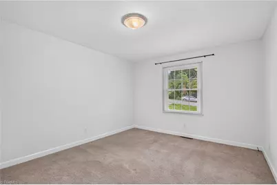 200 Brookview Circle, Jamestown, NC 27282 - Photo 24