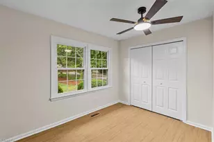 5007 Shoreline Dr, Summerfield, NC 27410 - Photo 18