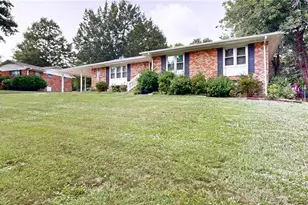 3908 Beverly Hills Dr, High Point, NC 27265 - Photo 6