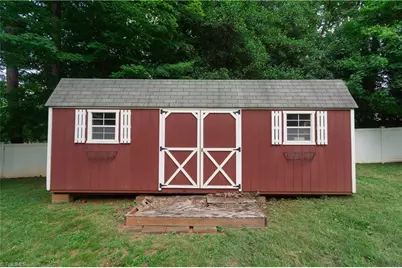 1023 Kearns Avenue, Winston-Salem, NC 27106 - Photo 30