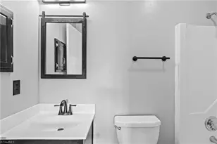150 Vista Cir, Winston-Salem, NC 27106 - Photo 14