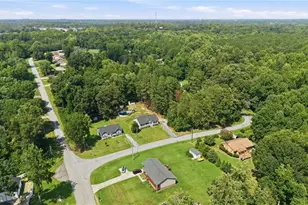 5568 Kimberly Ln, Trinity, NC 27370 - Photo 38