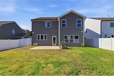 2404 Dukes Hollow Court, High Point, NC 27265 - Photo 32