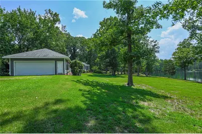 628 Ritters Lake Road, Greensboro, NC 27406 - Photo 32