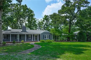 628 Ritters Lake Rd, Greensboro, NC 27406 - Photo 2