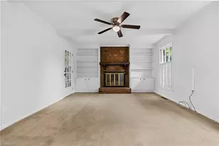 4109 Windlestraw Ln, Greensboro, NC 27410 - Photo 10