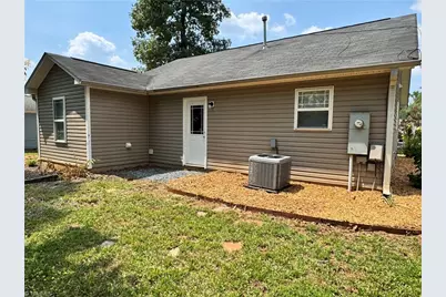 3236 Ridgewood Place Drive, Winston-Salem, NC 27107 - Photo 2