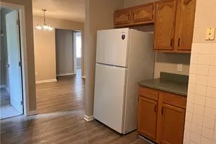 3236 Ridgewood Pl Dr, Winston-Salem, NC 27107 - Photo 4