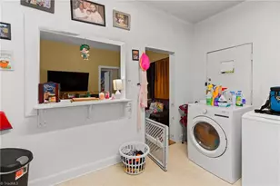 1120 Waughtown St, Winston-Salem, NC 27127 - Photo 8
