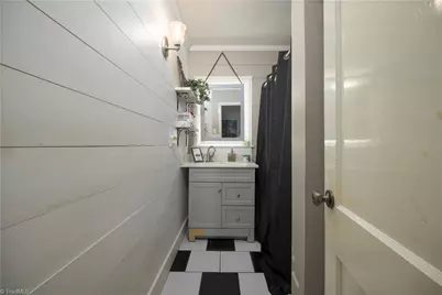 923 South Street, Mount Airy, NC 27030 - Photo 12