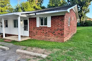 511 Everett Ln, High Point, NC 27262 - Photo 1