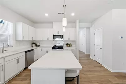 407 Chesney Place, Thomasville, NC 27360 - Photo 6