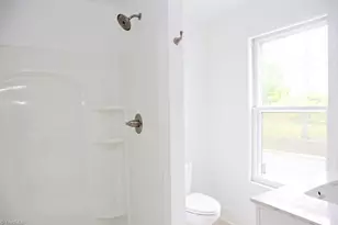 126 Tate St, Greensboro, NC 27403 - Photo 2
