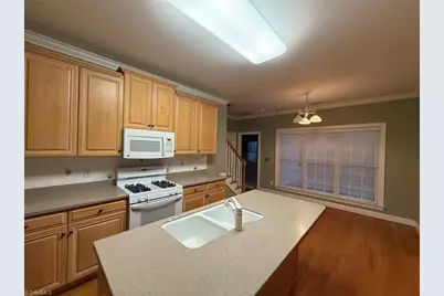 2208 Anchoridge Avenue, High Point, NC 27265 - Photo 12