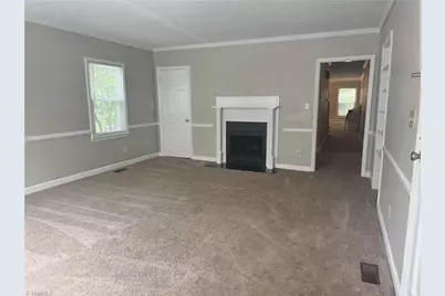 744 Crescent Drive, Reidsville, NC 27320 - Photo 2