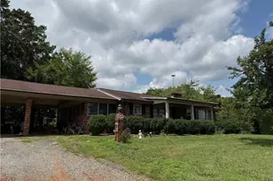 2329 Reynolds Rd, Madison, NC 27025 - Photo 2