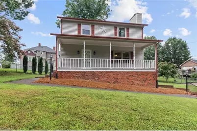 1912 Inman Circle, Mount Airy, NC 27030 - Photo 1