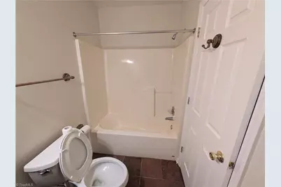 6008 Yeaton Glen Drive, Winston-Salem, NC 27107 - Photo 20
