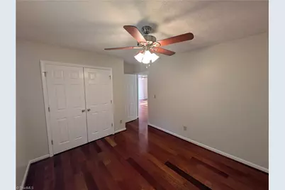 6008 Yeaton Glen Drive, Winston-Salem, NC 27107 - Photo 8
