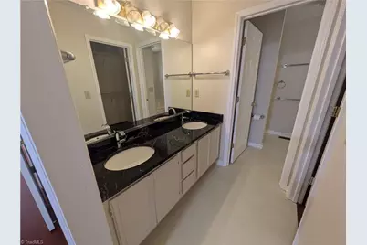 6008 Yeaton Glen Drive, Winston-Salem, NC 27107 - Photo 14