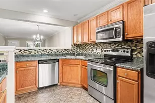 203 Nighthawk Pl, Greensboro, NC 27409 - Photo 10