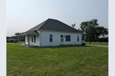 194 Johnson Road, High Point, NC 27265 - Photo 2