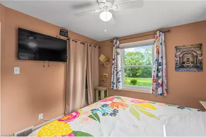 4531 Chantilly Lane, Winston-Salem, NC 27106 - Photo 16