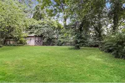 4109 Butterfield Drive, Greensboro, NC 27405 - Photo 20
