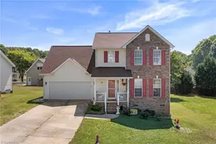 1315 Camden Pl Ct, Winston-Salem, NC 27103 - Photo 1