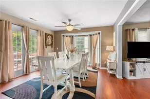 1315 Camden Pl Ct, Winston-Salem, NC 27103 - Photo 8